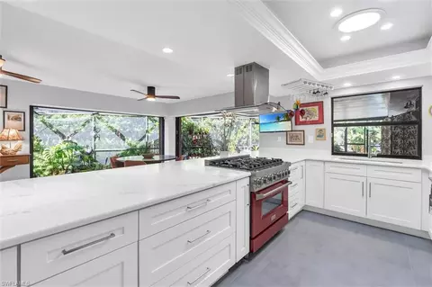 5625 Goetz Dr, Fort Myers, FL 33919