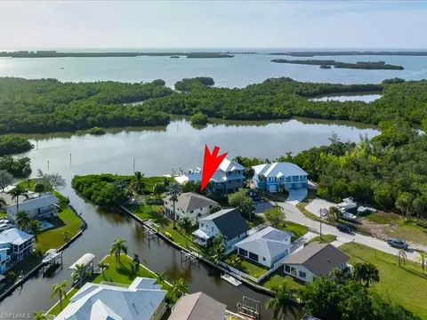 24532 Sailfish St, Bonita Springs, FL 34134