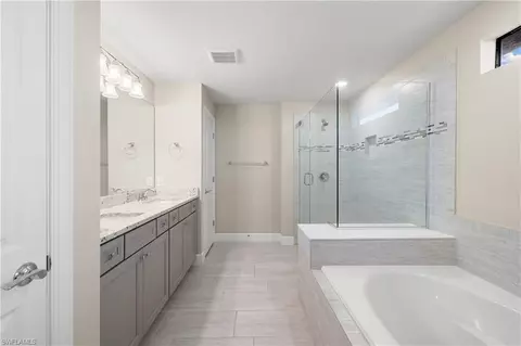 Bath - 17370 Ashcomb Way, Estero, FL 33928 photo 2 of 5
