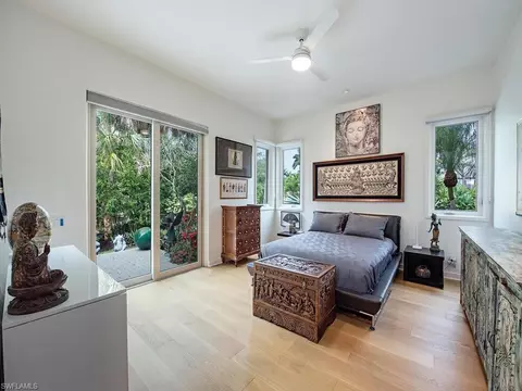 2397 Beacon Ln, Naples, FL 34103 photo 16