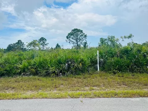 1715 Congress Ave, Lehigh Acres, FL 33972