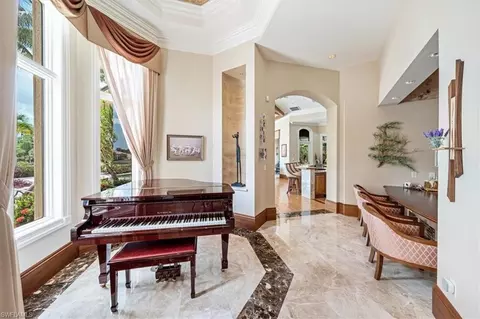 4473 Wayside Dr, Naples, FL 34119 photo 9