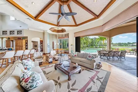 4473 Wayside Dr, Naples, FL 34119 photo 12