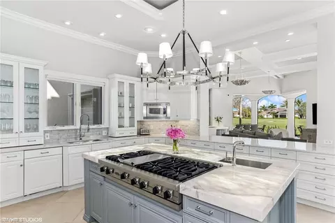 4436 Wayside Dr, Naples, FL 34119 photo 13