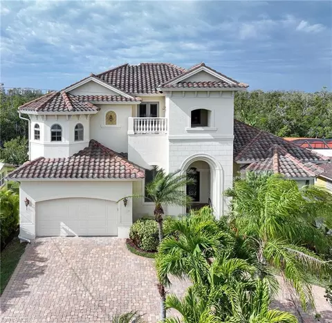 4905 Esplanade St, Bonita Springs, FL 34134