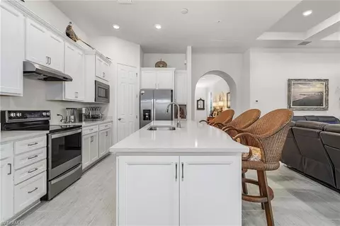 Kitchen - 14213 Arrow Point Ct, Estero, FL 33928 photo 3 of 6