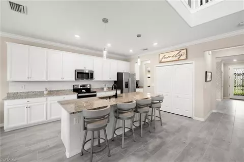 Kitchen - 17527 Elkgrove Ln, Estero, FL 33928 photo 4 of 4