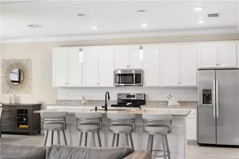 Kitchen - 17527 Elkgrove Ln, Estero, FL 33928 photo 3 of 4