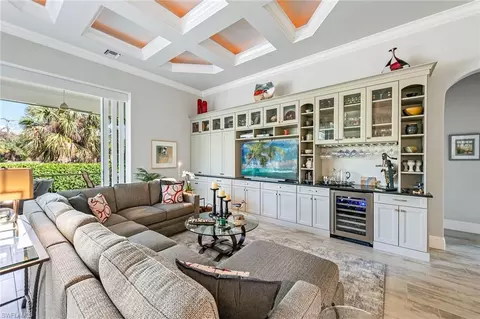 7818 Classics Dr, Naples, FL 34113 photo 3