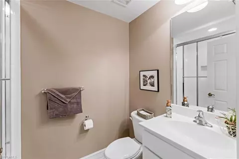 Bath - 9128 Michael Cir #9-903, Naples, FL 34113 photo 3 of 3
