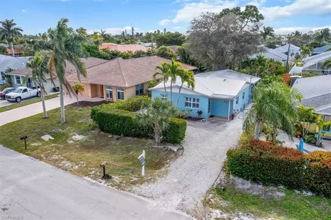 576 103rd Ave N, Naples, FL 34108 photo 8