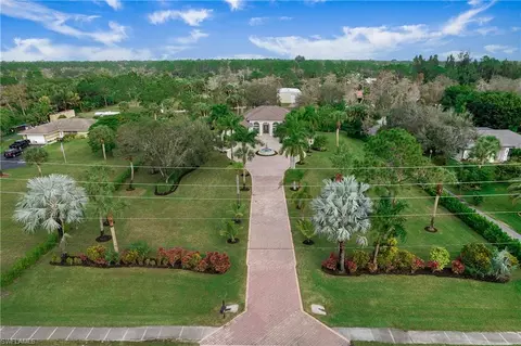 2591 White Blvd, Naples, FL 34117