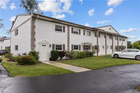 7001 New Post Dr #1, North Fort Myers, FL 33917