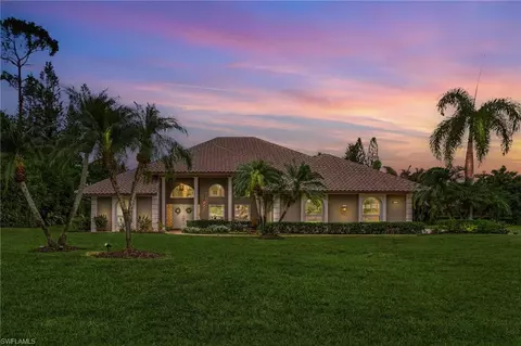 1936 Empress Ct, Naples, FL 34110