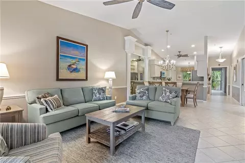 8420 Naples Heritage Dr #1423, Naples, FL 34112