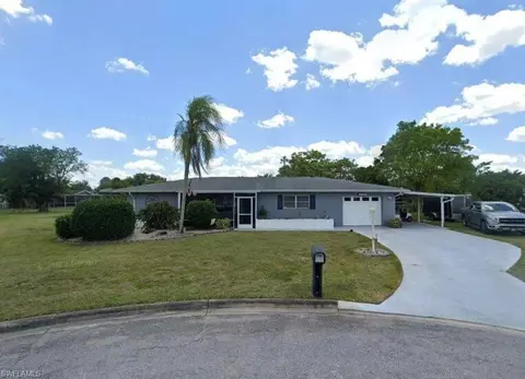 610 Grandview Ct, Lehigh Acres, FL 33936