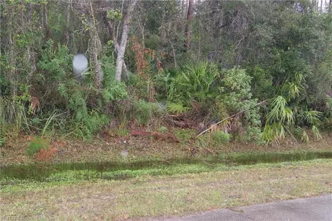 24300 Waterfall Dr, Bonita Springs, FL 34135