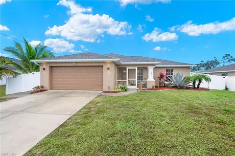1926 NE 34th St, Cape Coral, FL 33909