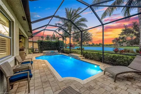 9193 Campanile Cir, Naples, FL 34114