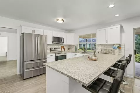 1214 N Brandywine Cir, Fort Myers, FL 33919