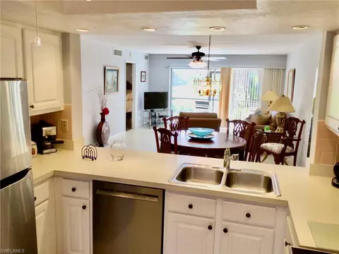 5695 Rattlesnake Hammock Dr #B105, Naples, FL 34113