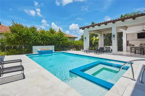 Exterior - 1490 Anhinga Pt, Naples, FL 34105 photo 6 of 9