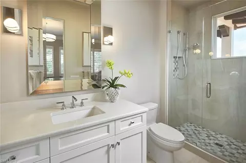 Bath - 1490 Anhinga Pt, Naples, FL 34105 photo 4 of 5
