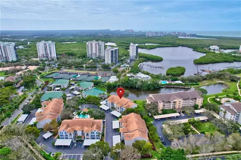 575 Club Side Dr #4-301, Naples, FL 34110