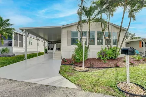 114 Primrose Ln #71, Naples, FL 34114