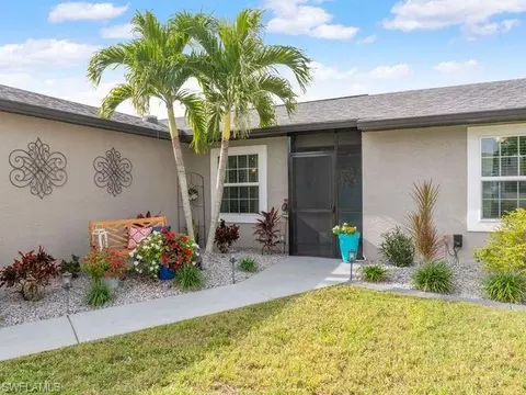 606 SW 10th Pl, Cape Coral, FL 33991