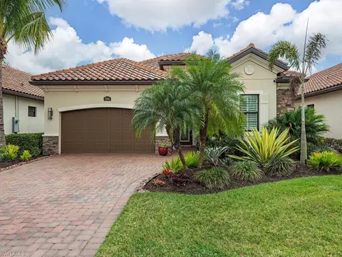 12836 Kinross Ln, Naples, FL 34120