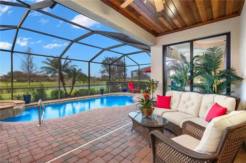 12529 Fenhurst Way, Naples, FL 34120