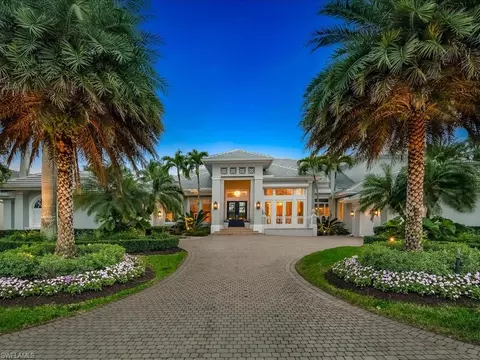 1622 Chinaberry Way, Naples, FL 34105