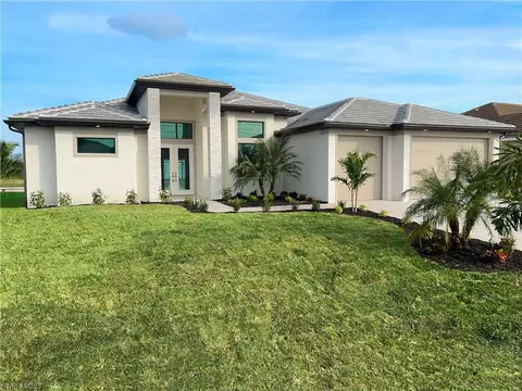 1015 NW 38th Ave, Cape Coral, FL 33993