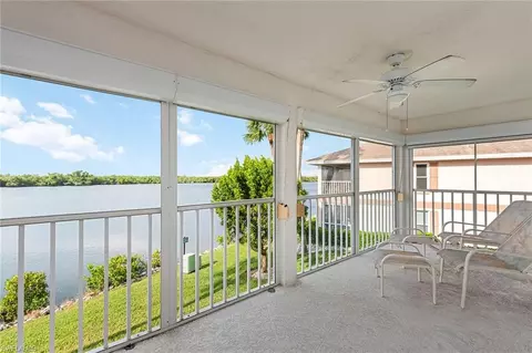 1015 Mainsail Dr #115, Naples, FL 34114