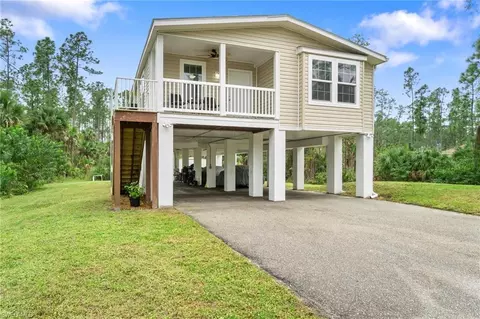 4690 26th Ave SE, Naples, FL 34117