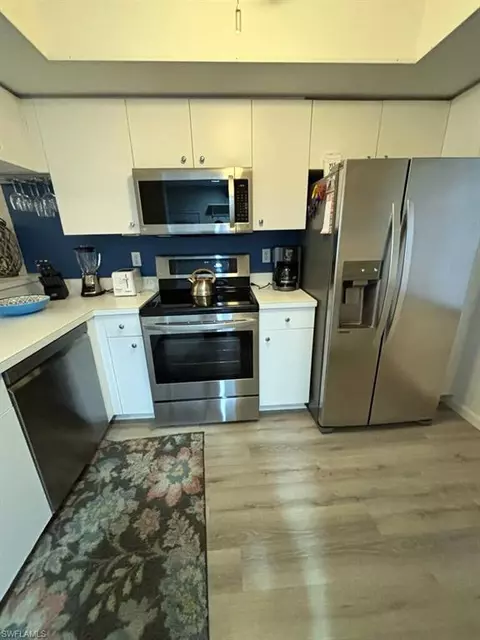 Kitchen - 4111 Lorene Dr #103, Estero, FL 33928 photo 1 of 1