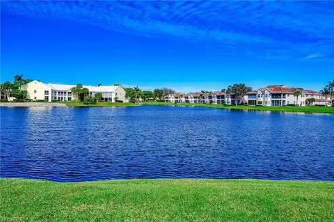 2117 Paget Cir, Naples, FL 34112