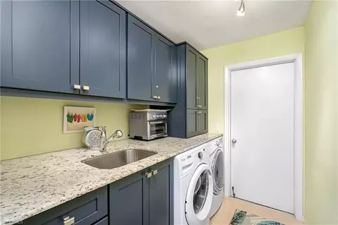 226 Dent Dr, Naples, FL 34112 photo 23