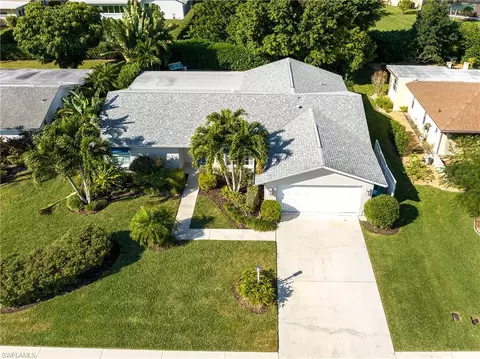 226 Dent Dr, Naples, FL 34112 photo 4