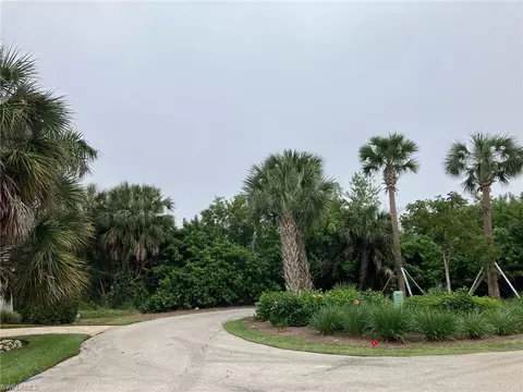 124 Wild Cherry Ln, Marco Island, FL 34145