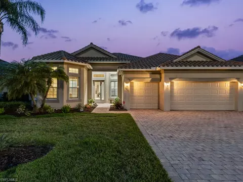 9311 Marble Stone Dr, Naples, FL 34120