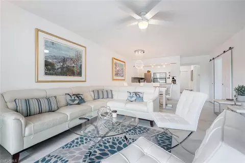 416 Valerie Way #101, Naples, FL 34104