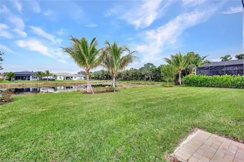 11687 Periwinkle Dr, Naples, FL 34120 photo 29