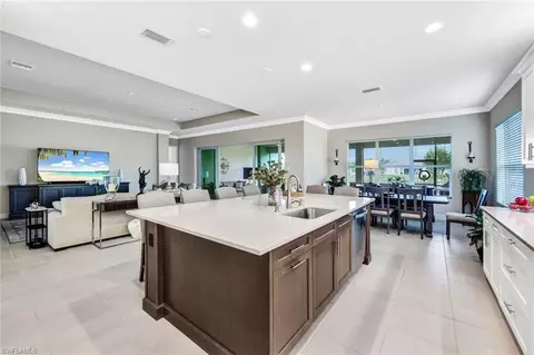 11687 Periwinkle Dr, Naples, FL 34120 photo 11