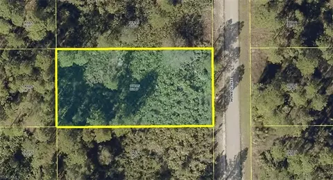 1317 Monroe Ave, Lehigh Acres, FL 33972