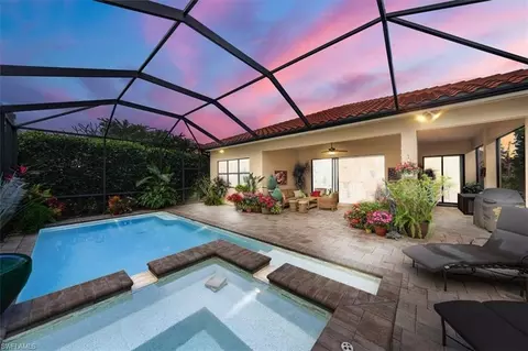 13708 Luna Dr, Naples, FL 34109