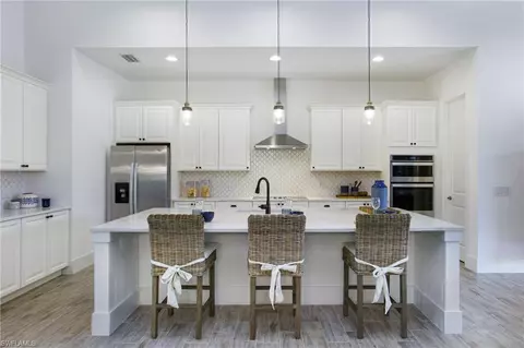 Kitchen - 14856 Dockside Ln, Naples, FL 34114 photo 2 of 6