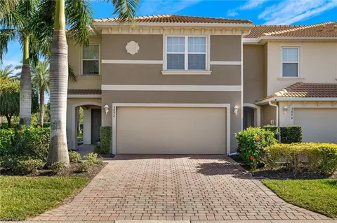 3892 Tilbor Cir, Fort Myers, FL 33916