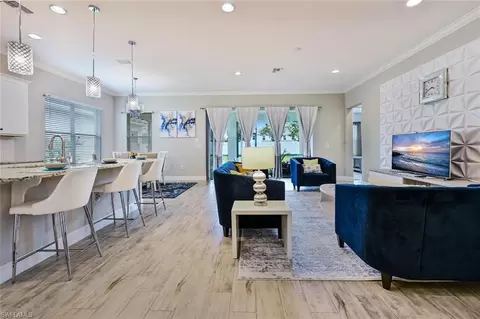 3392 Pilot Cir, Naples, FL 34120